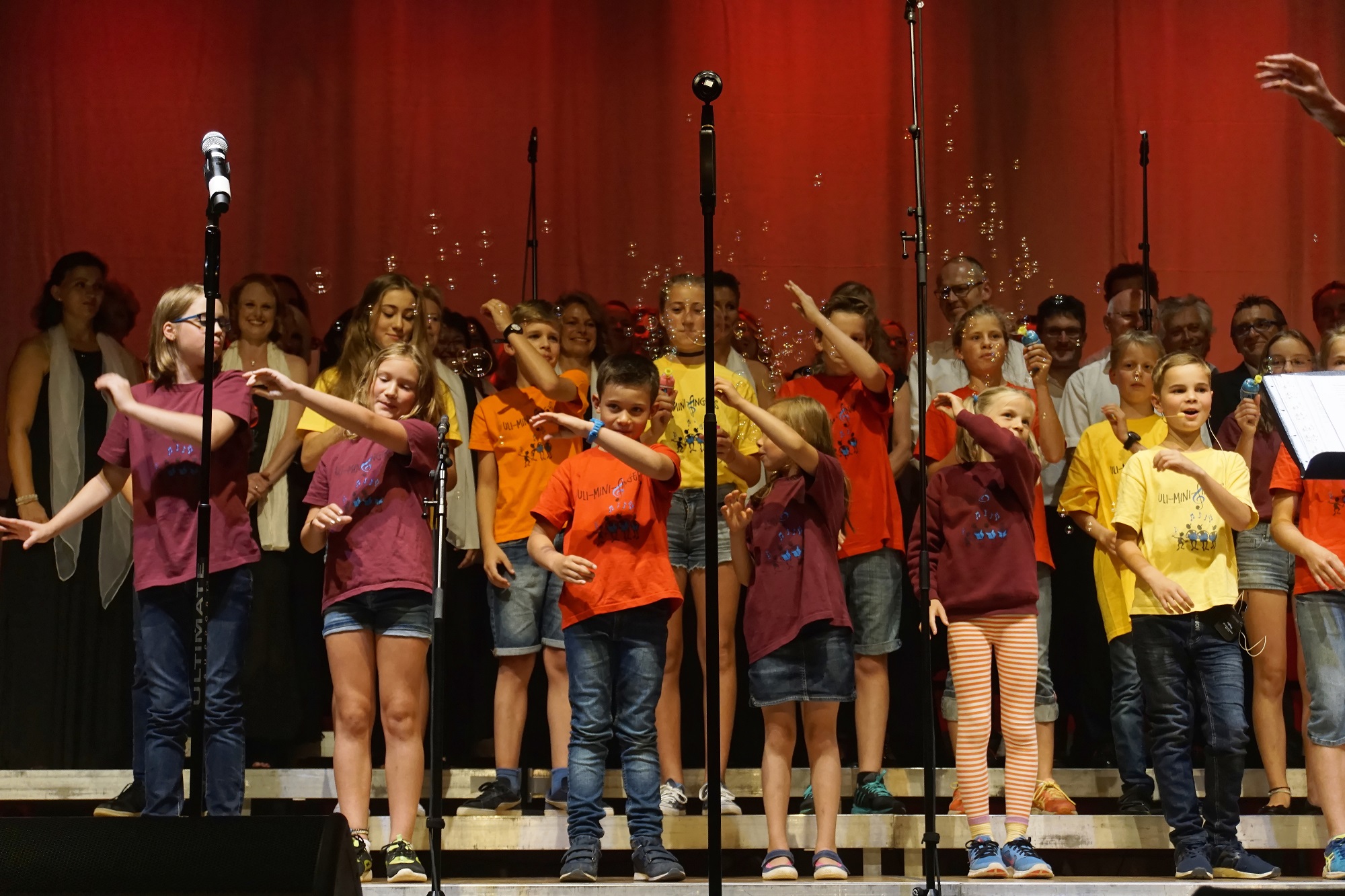 Kinderchor Söcking,Starnberg zusammen mit Uli-Singers 2